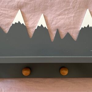 Mountain Peak Wall Hook in Gray and White
